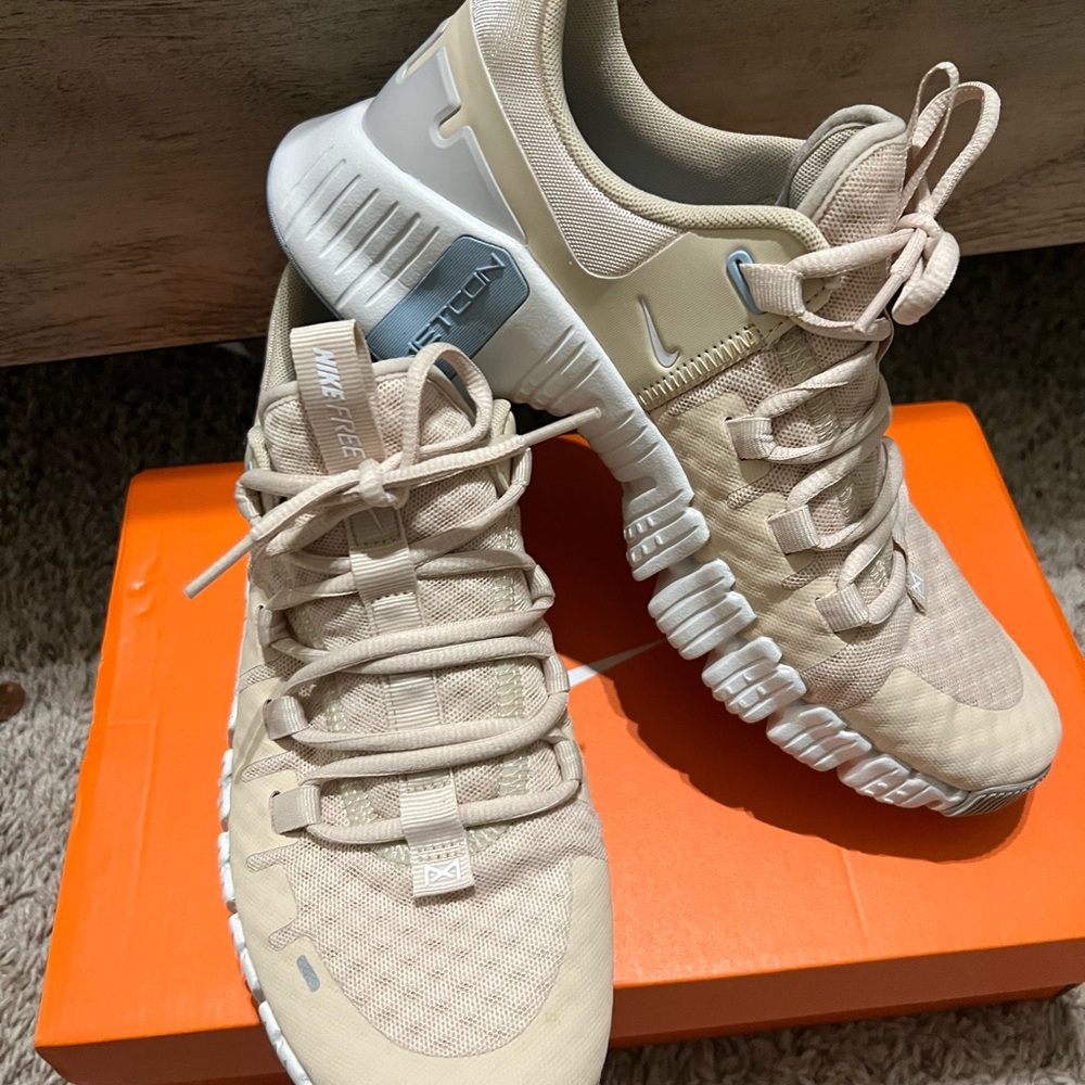 Women’s Nike Free Metcon 5